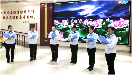 重陽節 物業送關愛 情暖老人心